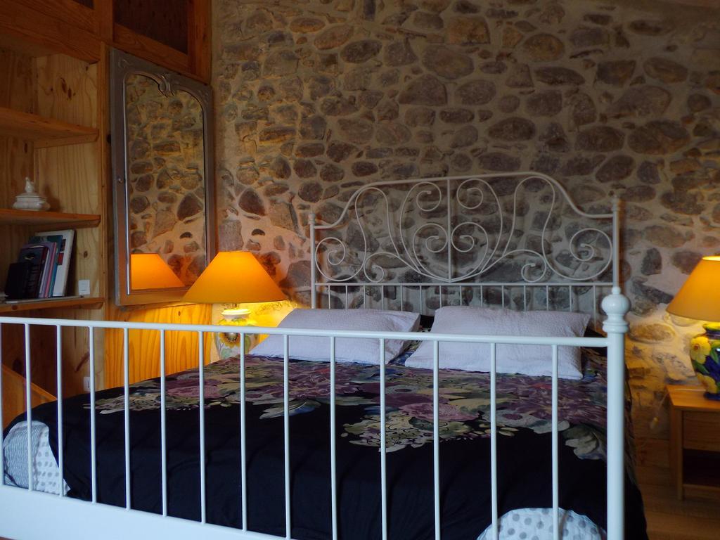 Chambres d'hôte les Jardins de Prasserat Vallon-Pont-dʼArc Exterior foto